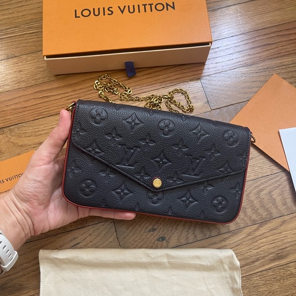Navy Blue & Red Louis Vuitton Felicie Pochette - Picture 1 of 10